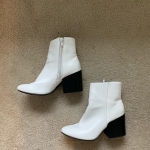 Madden Girl White Aaden Bootie - Size 6